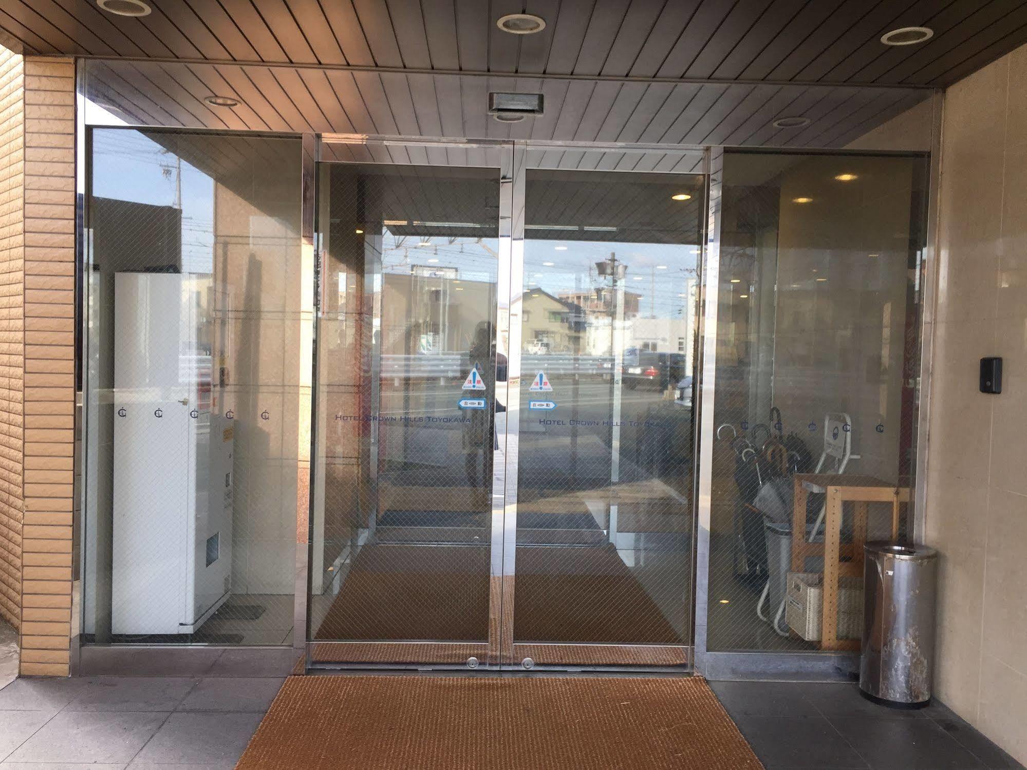 Hotel Crown Hills Toyokawa Eksteriør billede