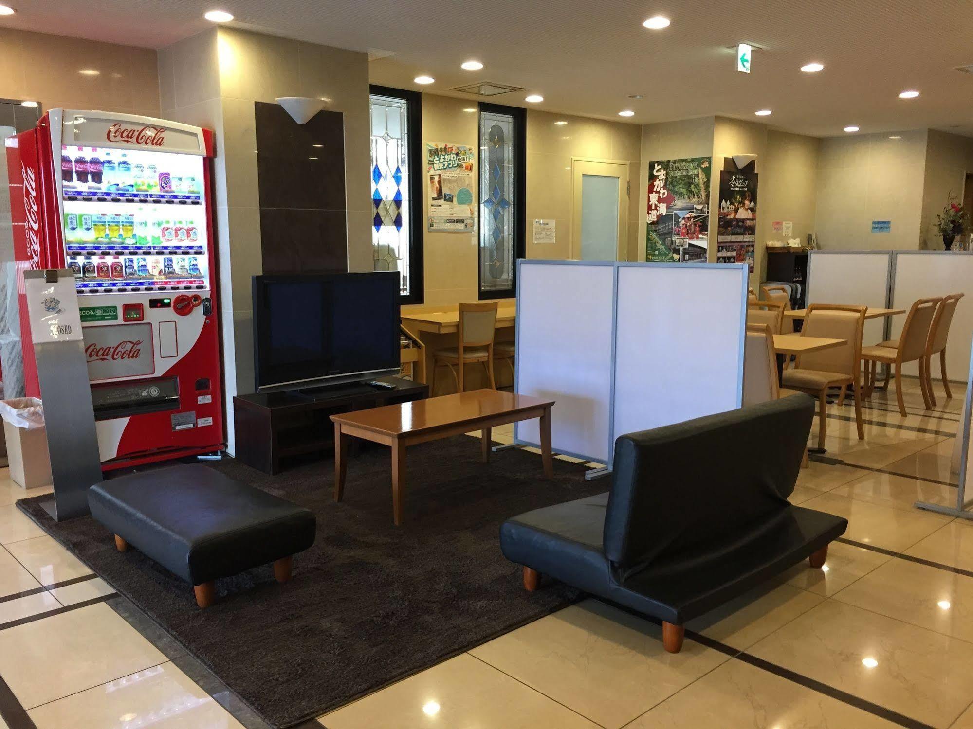 Hotel Crown Hills Toyokawa Eksteriør billede